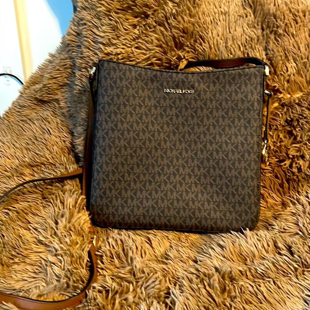 Michaels Kors Jet Set Travel Brown